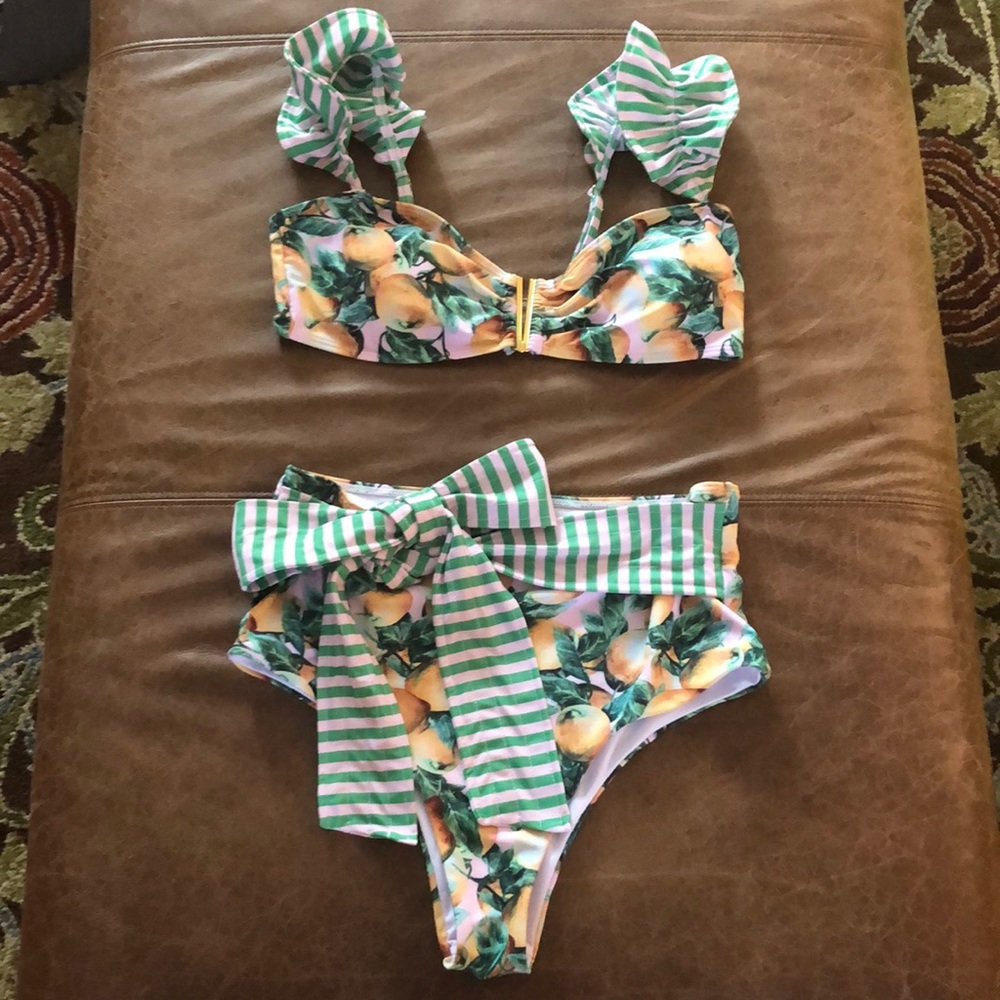 Boutique lemon bikini, medium. New without tags